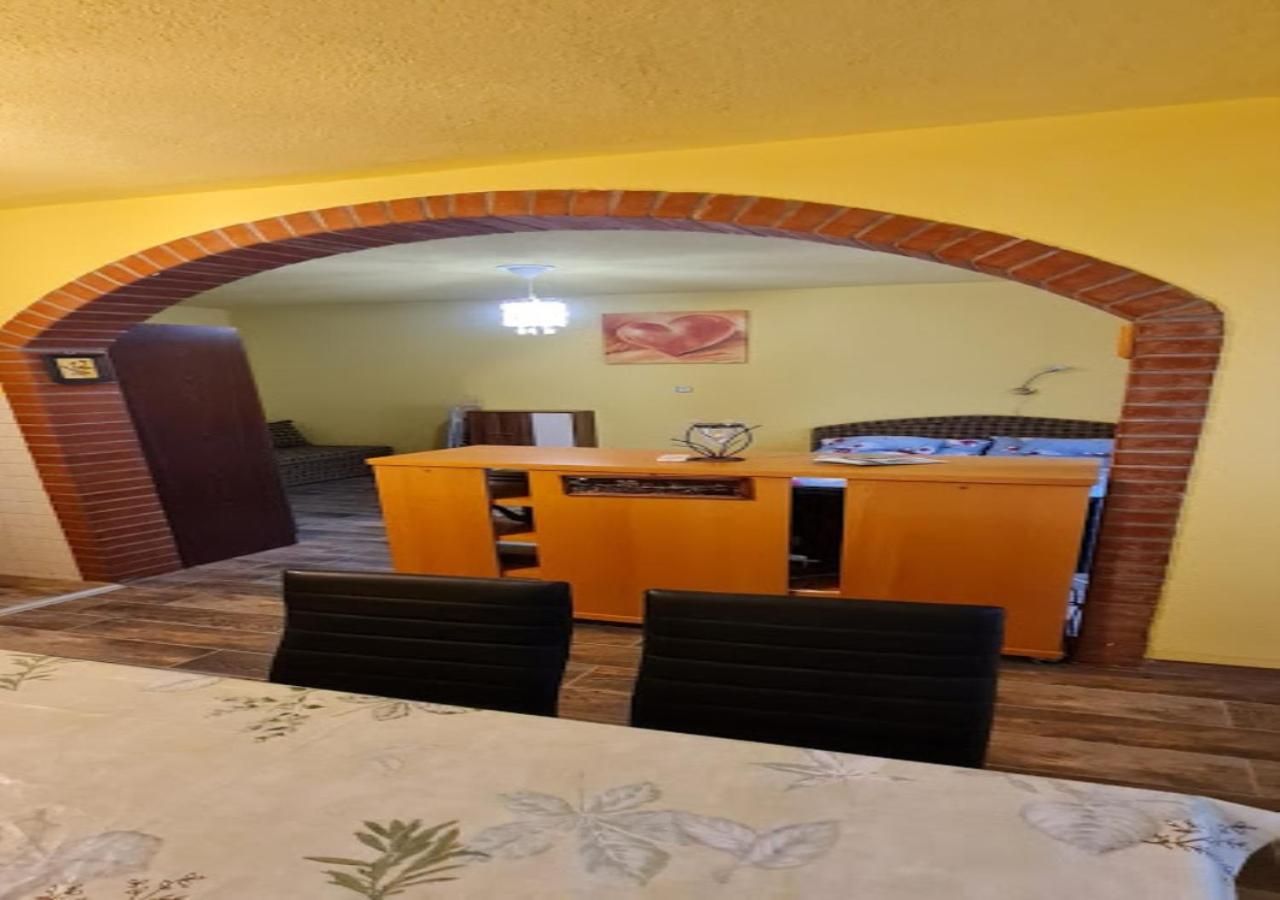 Oazis Apartman Harkany Luaran gambar