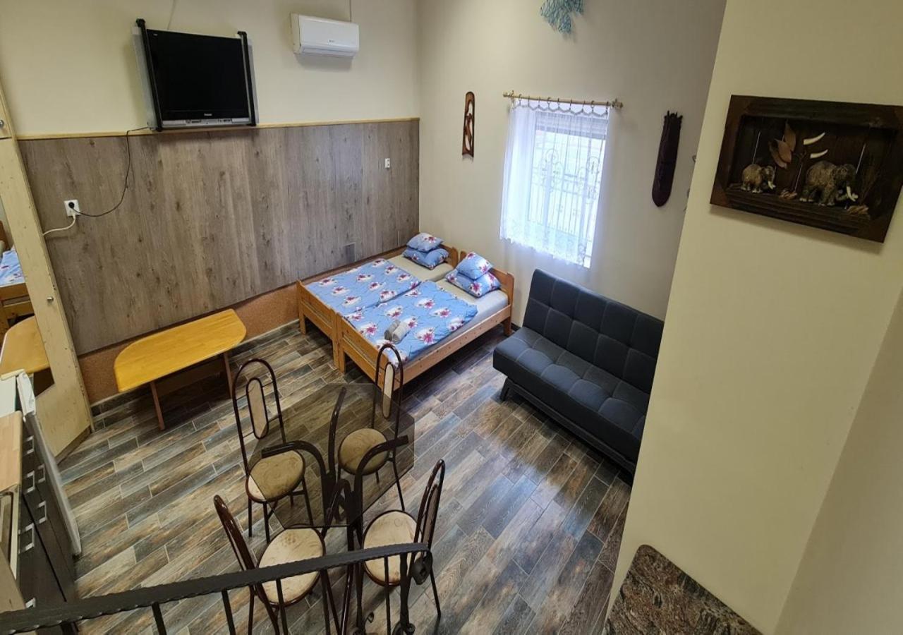 Oazis Apartman Harkany Luaran gambar